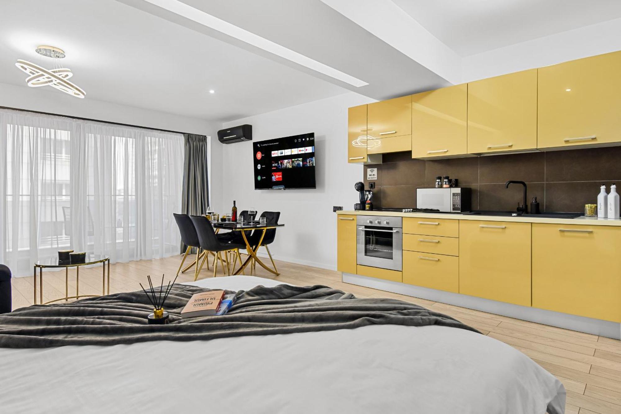 Central Deluxe By Rh Living Βουκουρέστι Εξωτερικό φωτογραφία