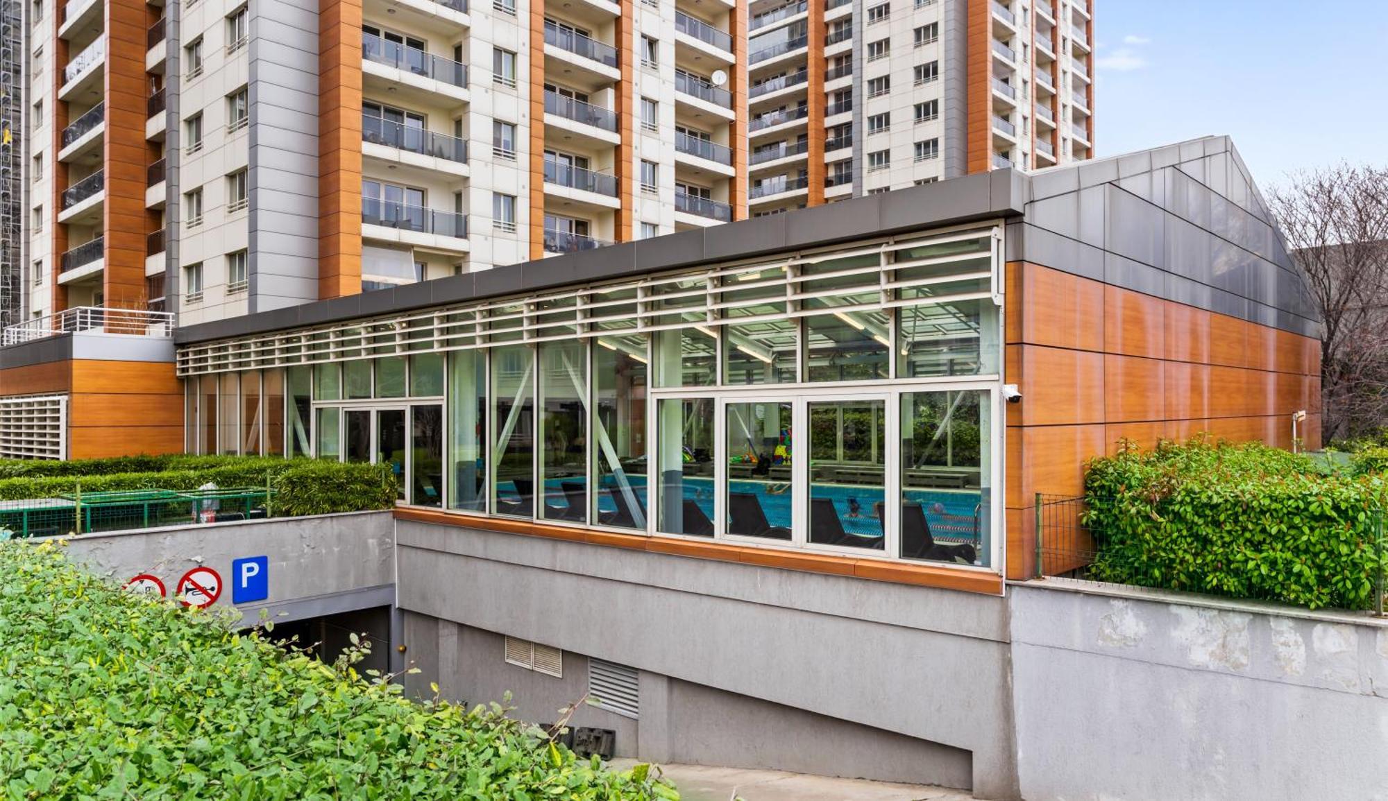 Central Deluxe By Rh Living Βουκουρέστι Εξωτερικό φωτογραφία
